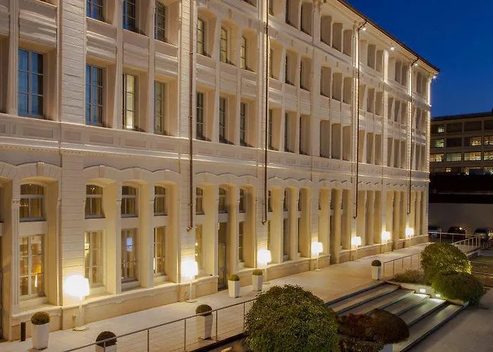 Отель Ac By Marriott 4*