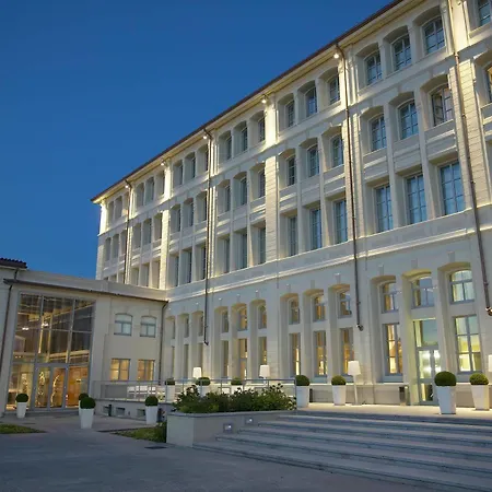 Hotel Ac By Marriott